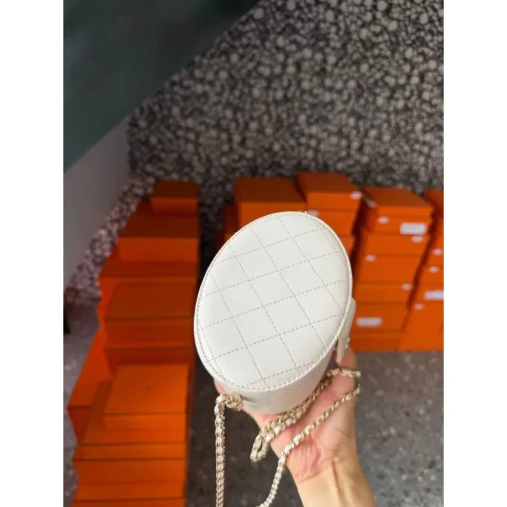 Chanel Women Pre-Loved Bag Very Good Condition